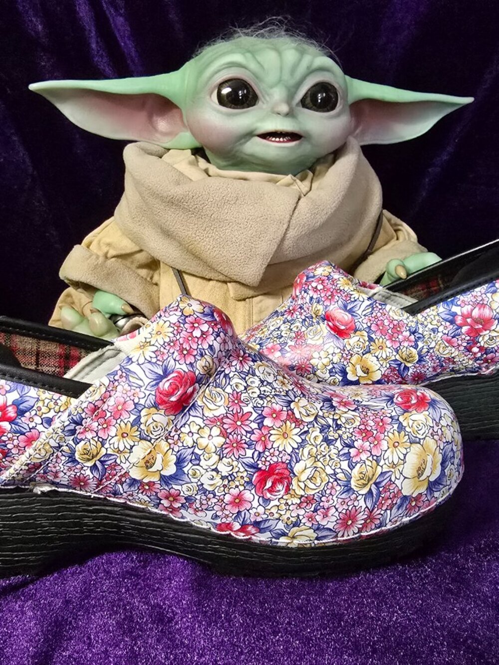 Skechers Floral Slip Resistant Work Candaba Clogs  SZ 11 - 11.5 - New
